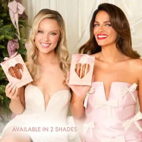 Bellamianta Tied with Kiss Lip Kit - Intimate Affair