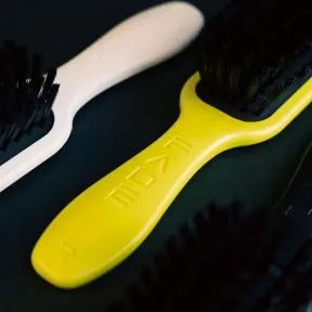 ROVRA Professional Fade Brush - White